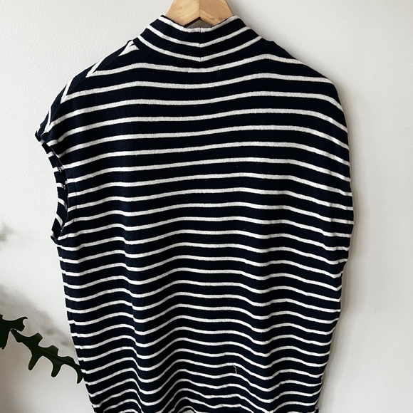 Madewell sleeveless sweater - Picture 2 of 3